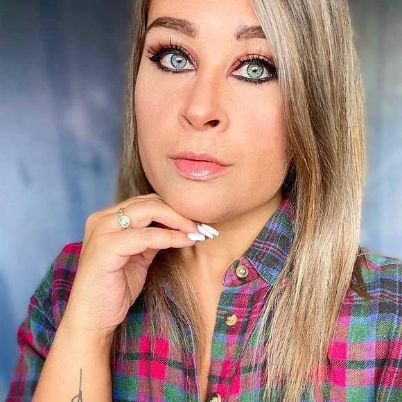 jewelzie011886